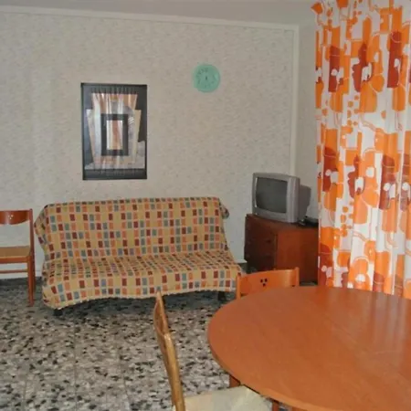 Apartment Peaceful Flat Just 350m From The